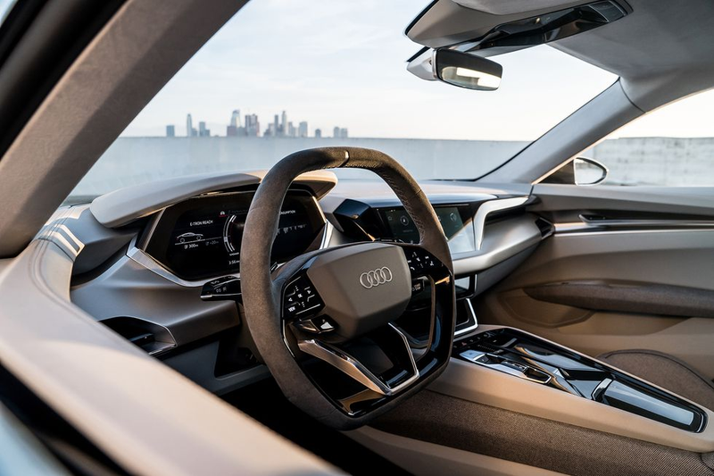 Illustration for article titled The 2020 Audi E-Tron GT Concept Is an Incredibly Handsome 590 HP Electric